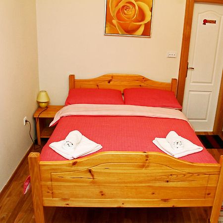 Rooms Su Su Karlovac Ruang foto
